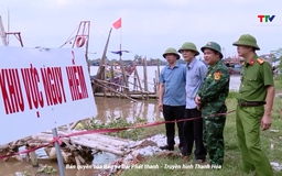 Phó Chủ tịch UBND tỉnh Đầu Thanh Tùng kiểm tra ứng phó bão số 10 