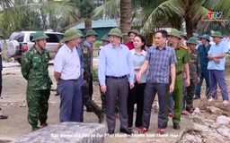 Phó Chủ tịch UBND tỉnh Mai Xuân Liêm kiểm tra công tác ứng phó bão số 10