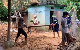 Tích cực hỗ trợ bà con xã Yên Nhân khắc phục hậu quả mưa lũ