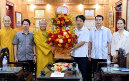 Trưởng ban Tuyên Giáo và Dân vận Tỉnh ủy chúc mừng
Đại lễ Vu lan 2025