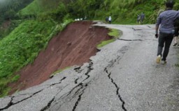 Công bố tình huống khẩn cấp về thiên tai đối với sự cố vỡ bờ hữu và sạt lở bờ kênh tiêu T2, xã Tống Sơn