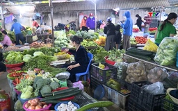 Quản lý, bình ổn giá dịp Tết Nguyên đán 