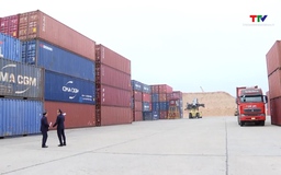 Phấn đấu thu ngân sách xuất nhập khẩu năm 2026 đạt 451 nghìn tỷ đồng 