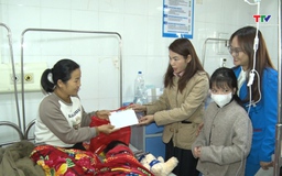 Lan toả yêu thương qua chương trình Tết ấm cho em