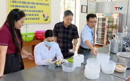 An toàn thực phẩm 2025: Siết quản lý, nâng cao ý thức tiêu dùng