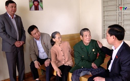 Đoàn đại biểu Quốc hội Thanh Hóa thăm, tặng quà Tết 2026 tại một số địa phương