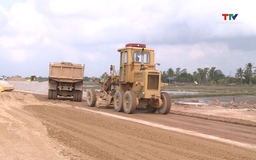 Đẩy nhanh tiến độ thi công tuyến đường Voi - Sầm Sơn