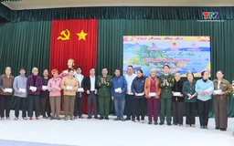 Chương trình Xuân biên cương hải đảo – Tết thắm tình quân dân