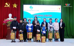 Xuân ấm từ những vòng tay mẹ đỡ đầu