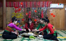 Mâm cơm ngày Tết nơi rẻo cao