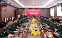 Thượng tướng Lê Đức Thái, Thứ trưởng Bộ Quốc phòng thăm và kiểm tra tại Bộ Chỉ huy Quân sự tỉnh