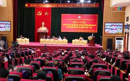 Các ứng cử viên Đại biểu Quốc hội khóa XVI tiếp xúc cử tri, vận động bầu cử