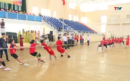Sôi nổi giải Bóng chuyền hơi, kéo co mừng Đảng - mừng Xuân tại xã Lưu Vệ