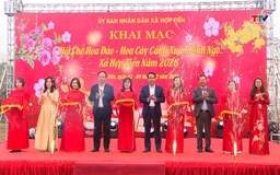 Xã Hợp Tiến khai mạc Hội chợ hoa đào, hoa cây cảnh xuân Bính Ngọ 2026 