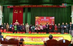 Hội Người cao tuổi tỉnh trao quà Tết cho hội viên khó khăn