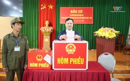 Hơn 15 nghìn cử tri xã Bá Thước đi bầu cử 