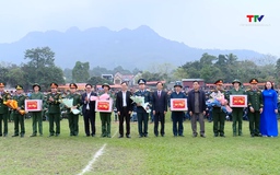 Phó Chủ tịch UBND tỉnh Đầu Thanh Tùng dự lễ giao nhận quân