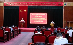 Chủ động đấu tranh với quan điểm sai trái, thù địch trên không gian mạng