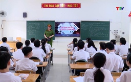 Bảo đảm an toàn tắm biển trong mùa du lịch