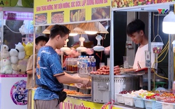 Tập trung thanh, kiểm tra thức ăn đường phố 