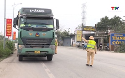 Thanh Hóa tổng kiểm tra, rà soát xe có tải trọng từ 15 tấn trở lên