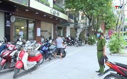 Công an phường Hạc Thành đảm bảo trật tự đô thị dịp nghỉ lễ
