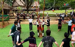 Tháng Năm nhớ Bác, lan tỏa sắc màu văn hóa các dân tộc