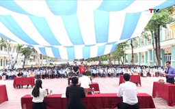 Hơn 1.100 học sinh Trường THPT Mường Lát tham gia phiên tòa giả định