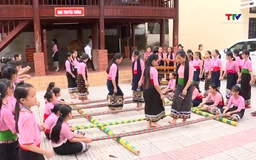 Giữ gìn và phát huy bản sắc văn hóa dân tộc trong trường nội trú