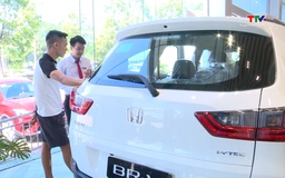 Cung vượt cầu - Thị trường ô tô giảm giá kỷ lục