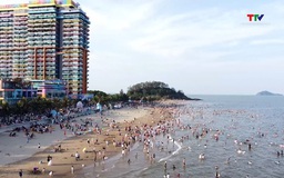 Vé máy bay hè hạ nhiệt, du lịch nội địa tăng tốc