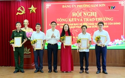 Phường Sầm Sơn trao giải Cuộc thi chính luận bảo vệ nền tảng tư tưởng của Đảng