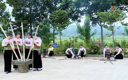 Sắc màu Mường Đủ