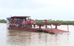 Huyện Nga Sơn tăng cường đảm bảo an toàn tại các bến khách ngang sông ngày mưa, bão
