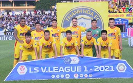 Ngày 28/10, đội tuyển bóng đá Đông Á Thanh Hoá gặp Thành phố Hồ Chí Minh