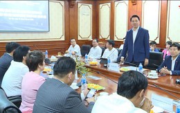 Phó Chủ tịch UBND tỉnh Lê Đức Giang làm việc với Hội Doanh nhân Thanh Hóa tại Hà Nội