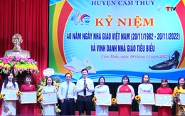 Huyện Cẩm Thủy vinh danh 40 giáo viên tiêu biểu 