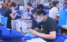 Năm 2022, thu nhập bình quân của công nhân tăng 12,1% so với năm 2021