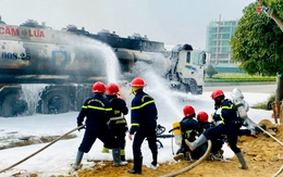 Thanh Hóa: Hàng chục chiến sỹ khống chế kịp thời đám cháy xe bồn chở dầu