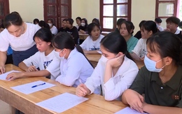 Thanh Hoá: Học sinh lớp 10 hoàn thành đăng ký tổ hợp môn tự chọn