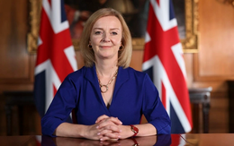 Ngoại trưởng Liz Truss dẫn trước sít sao trong cuộc đua đến chiếc ghế Thủ tướng Anh