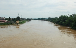 Mực nước trên sông Yên tiếp tục lên