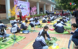 Trường THPT Sầm Sơn tổ chức Tết Nhân ái và Hội chợ  Xuân Quý Mão
