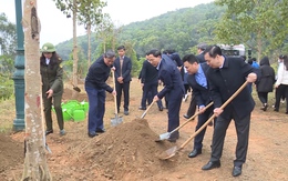 Thành phố Thanh Hóa phát động "Tết trồng cây đời đời nhớ ơn Bác Hồ" xuân Quý Mão 2023