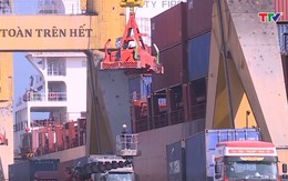 Thanh Hóa: Cảng Nghi Sơn đón 11 tàu "xông đất" 
Tết Nguyên đán Quý Mão