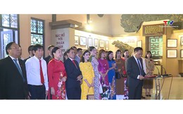 Hiệp hội Doanh nghiệp Thanh Hóa dâng hương Chủ tịch Hồ Chí Minh