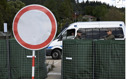 Ba Lan, Cộng hòa Séc mở rộng kiểm soát biên giới với Slovakia