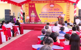 Chủ tịch Ủy ban Nhân dân tỉnh dự ngày hội đại đoàn kết toàn dân tộc tại Như Xuân