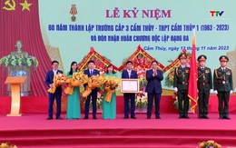 Thủ tướng Chính phủ Phạm Minh Chính dự lễ kỷ niệm 60 năm thành lập trường THPT Cẩm Thủy 1