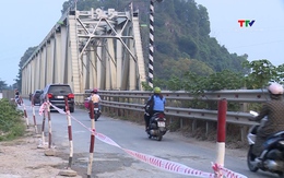 Nhanh chóng sửa chữa hư hỏng đường Long Quang đoạn qua cầu Hàm Rồng thành phố Thanh Hóa